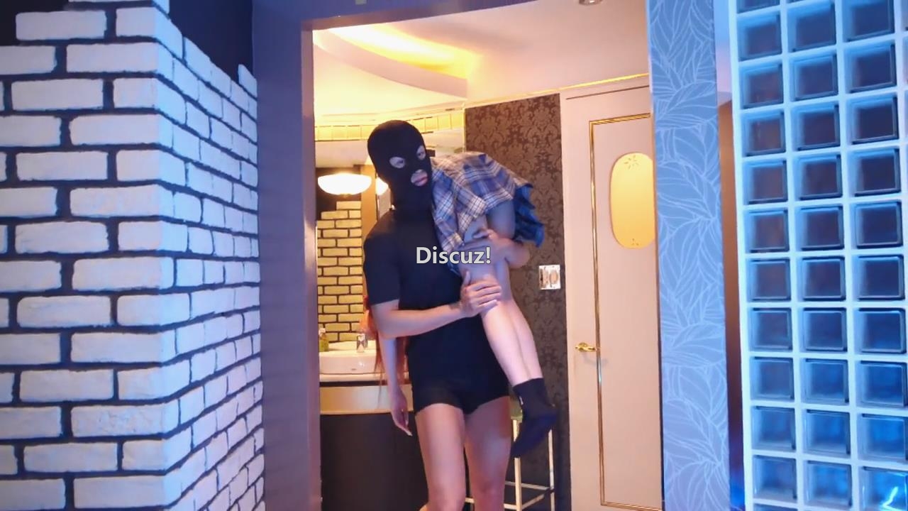 034303j9zl9mzbcmalavev.jpg