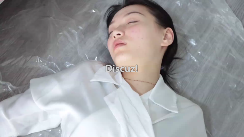 得意客 美少女战士蜡像 新人模特 大长腿[00_36_42][20260520-014258].png