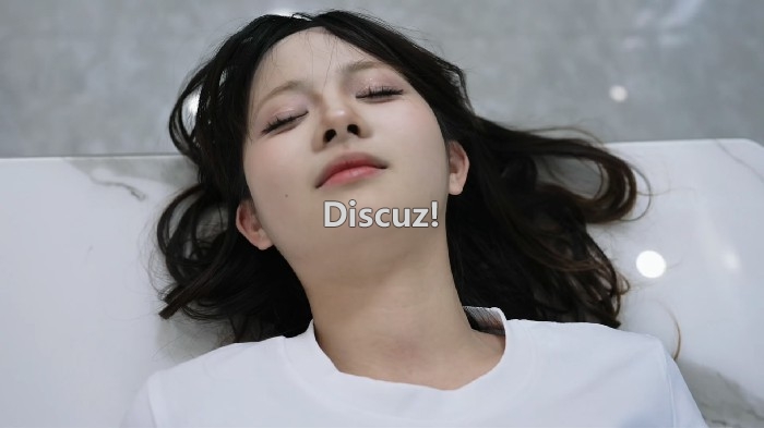 124819k2122xxj81u1x9ad.jpg